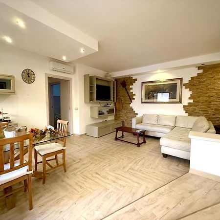 The Refuge Apartment Porto Torres Εξωτερικό φωτογραφία