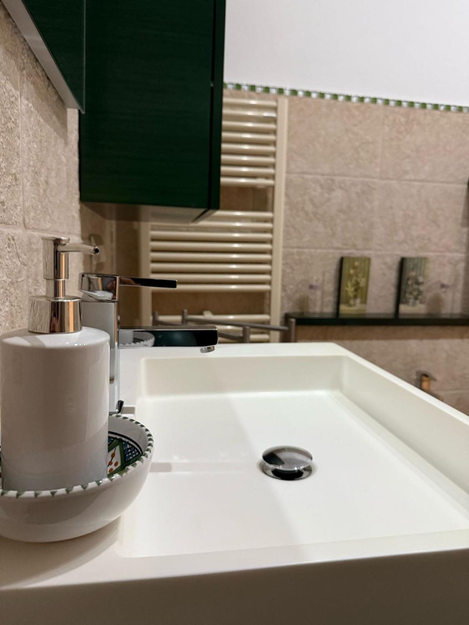 The Refuge Apartment Porto Torres Εξωτερικό φωτογραφία